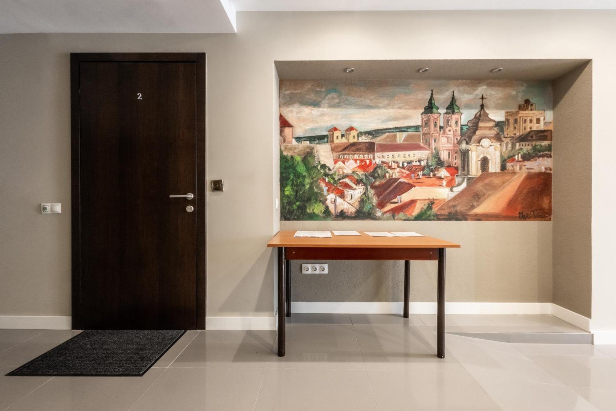 Hellowine Apartman Eger Bagian luar foto
